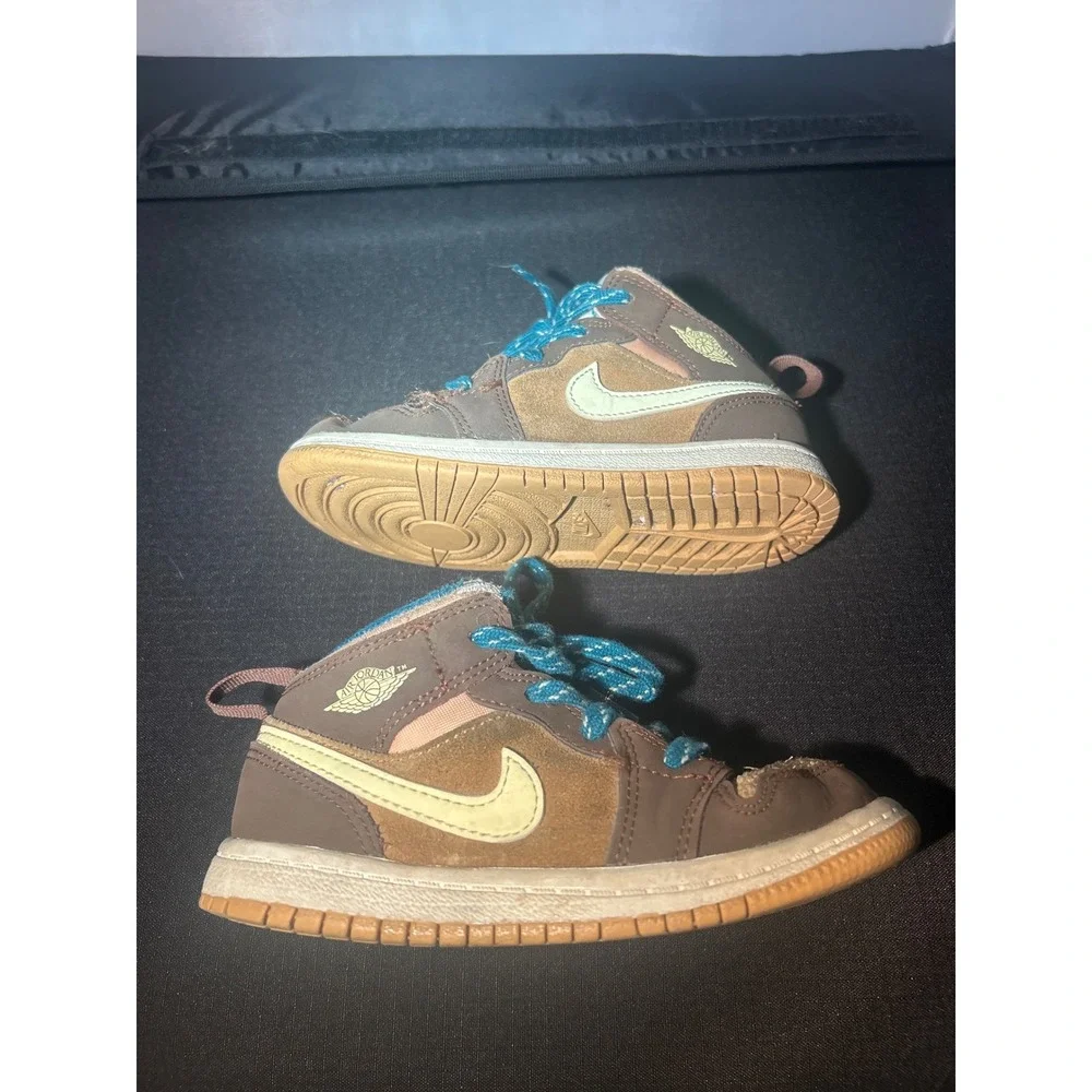 Jordan‎ 1 Mid SE Toddler Sneakers Brown Gold Turquoise Accent Kids Shoes